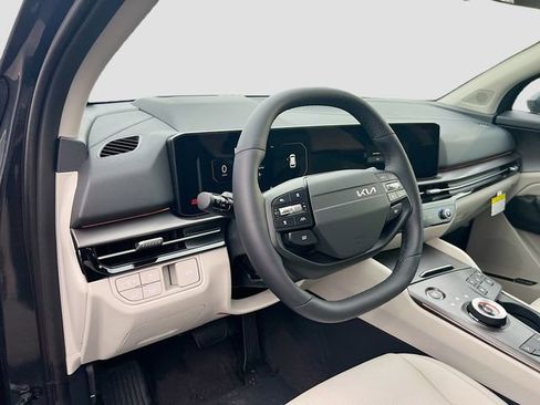 New 2026 Kia Sportage SX Prestige image 9