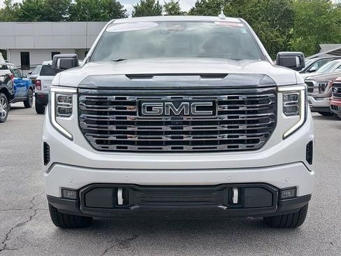 Used 2024 GMC Sierra 1500 Denali Ultimate AWD/4WD image 7