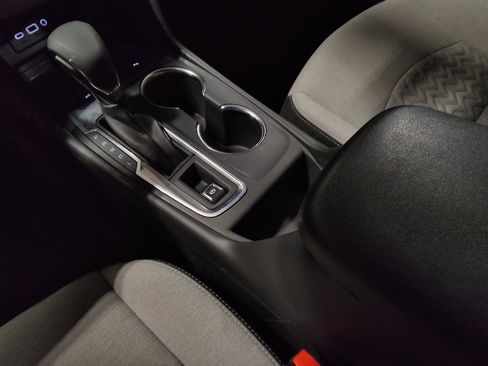 Used 2024 Chevrolet Equinox LT image 26