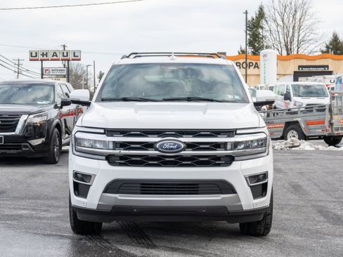 Used 2024 Ford Expedition Limited image 5
