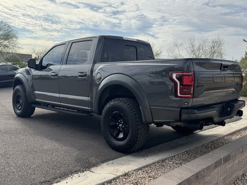 Used 2018 Ford F150 Raptor w/ Equipment Group 802A Luxury image 5