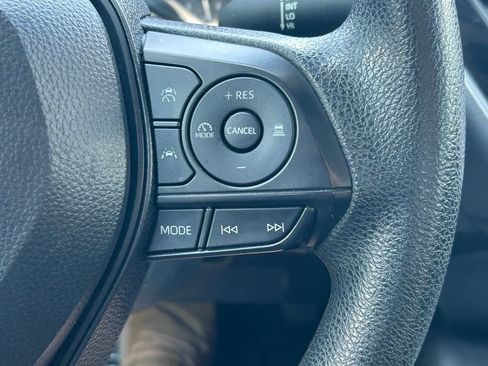 Used 2024 Toyota Corolla LE FWD image 33