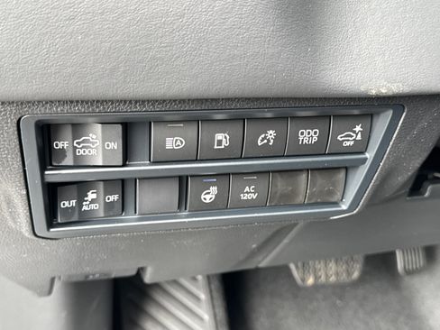 New 2026 Toyota Tundra Platinum image 28