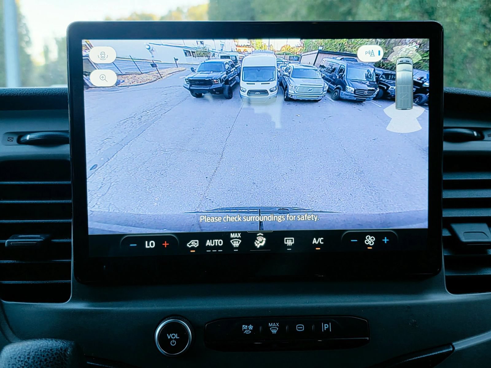 Used 2022 Ford Transit 350 XLT RWD image 19