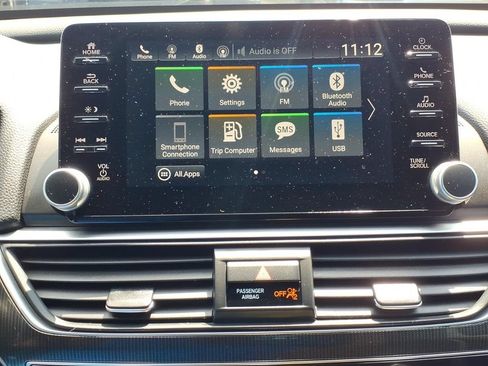 Used 2018 Honda Accord Sport image 7