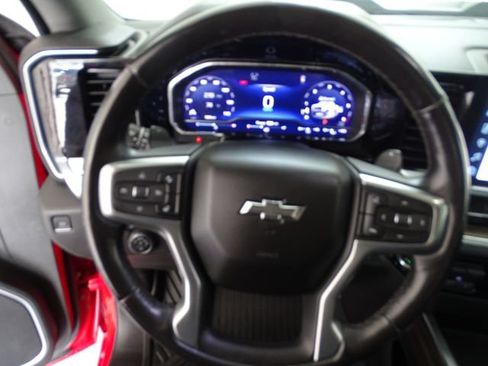 Used 2022 Chevrolet Silverado 1500 LT Trail Boss w/ LT Trail Boss Premium Package AWD/4WD image 6