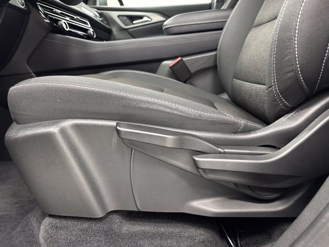 Used 2024 Chevrolet Traverse LS w/ LPO, Floor Liner Package FWD image 10