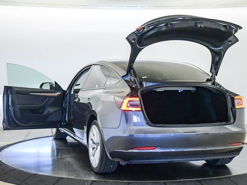 Used 2022 Tesla Model 3 RWD image 24