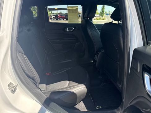 Used 2022 Jeep Compass High Altitude image 35