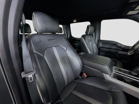 Used 2019 Ford F150 Platinum w/ Equipment Group 701A Luxury AWD/4WD image 30