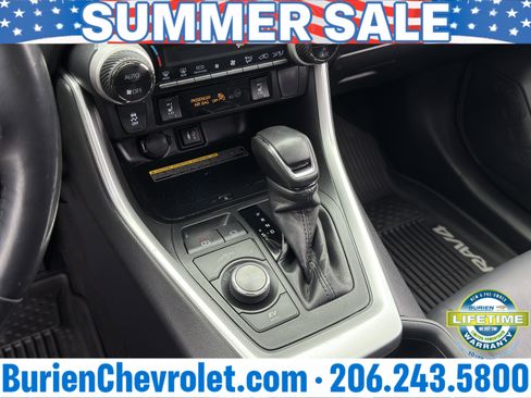 Used 2019 Toyota RAV4 XSE AWD/4WD image 16