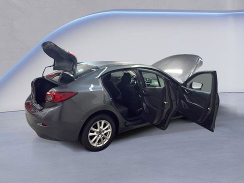 Used 2016 MAZDA MAZDA3 i Touring image 13