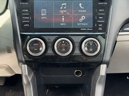 Used 2018 Subaru Forester 2.5i Limited AWD/4WD image 15