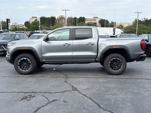 New 2026 GMC Canyon AT4 AWD/4WD image 13