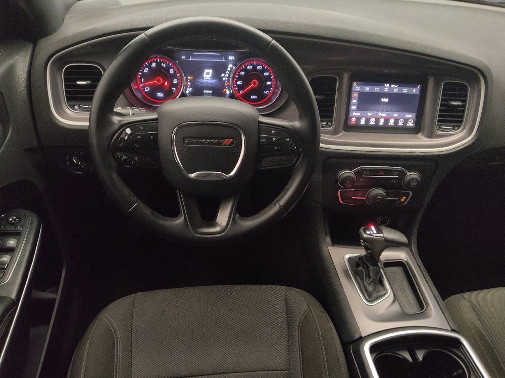 Used 2020 Dodge Charger SXT RWD image 22