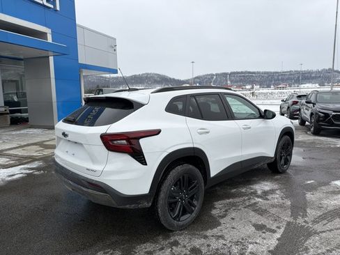 New 2026 Chevrolet Trax ACTIV image 4