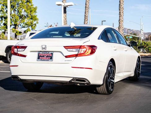 Used 2019 Honda Accord Sport image 8