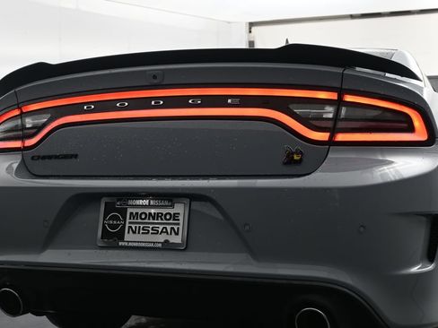 Used 2022 Dodge Charger Scat Pack w/ Plus Group image 10