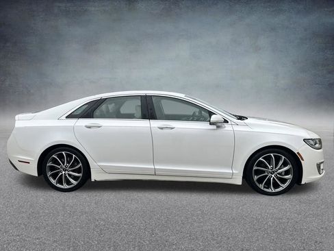 Used 2019 Lincoln MKZ Reserve w/ Reserve Plus Package image 4