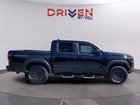 New 2026 Nissan Frontier PRO-4X w/ Pro-4x Convenience Package image 6