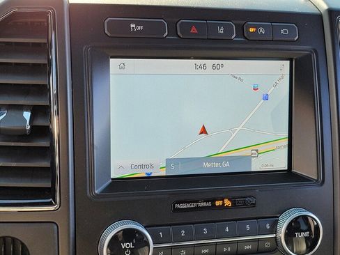 Used 2021 Ford Expedition Limited image 21