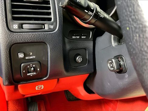 Used 2005 Lexus SC 430 Convertible RWD image 34