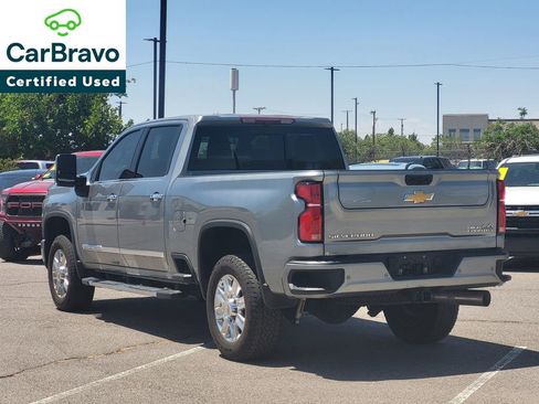Certified 2024 Chevrolet Silverado 2500 High Country w/ High Country Premium Package AWD/4WD image 3