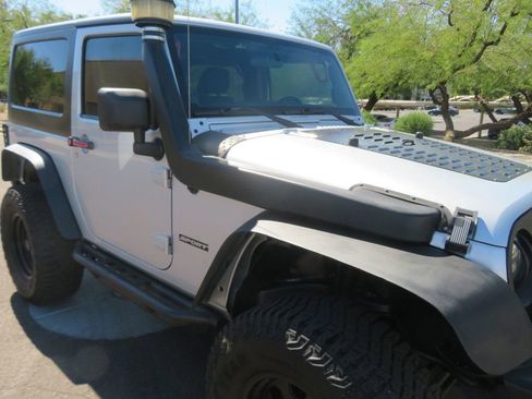 Used 2012 Jeep Wrangler Sport image 9