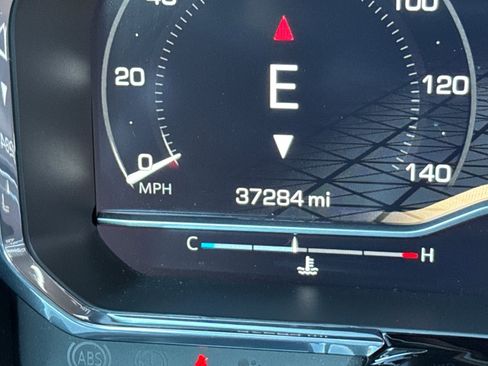 Used 2023 GMC Sierra 1500 SLT w/ SLT Premium Package image 25