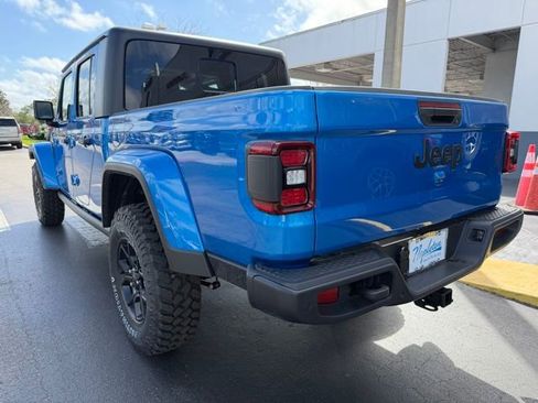 New 2026 Jeep Gladiator Willys image 8