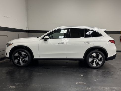 Certified 2023 Mercedes-Benz GLC 300 GLC 300 image 9