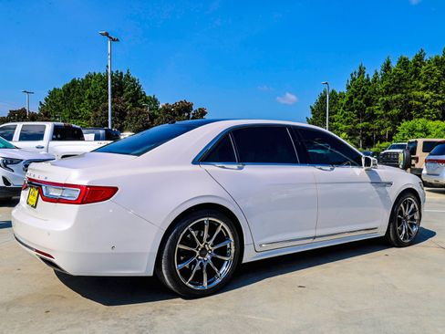 Used 2017 Lincoln Continental Reserve w/ Luxury Package AWD/4WD image 7