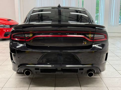 Used 2020 Dodge Charger Scat Pack w/ Navigation & Travel Group RWD image 8