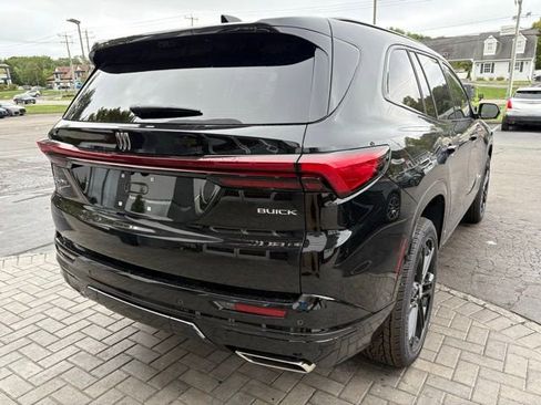 New 2026 Buick Enclave Sport Touring w/ Super Cruise Package image 8