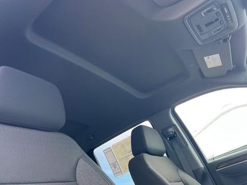 New 2026 Chevrolet Silverado 1500 LT w/ Convenience Package II image 17