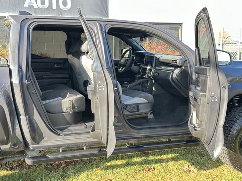 Used 2024 Toyota Tacoma TRD Off-Road image 25