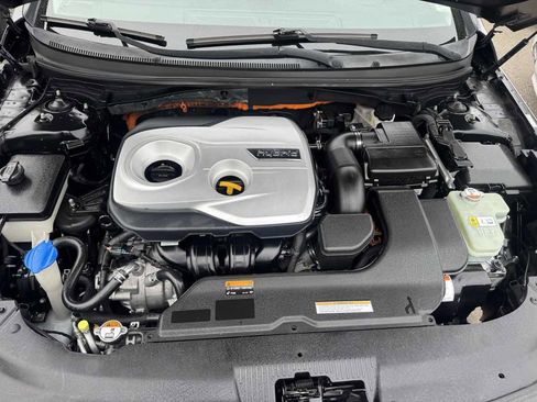 Used 2016 Hyundai Sonata SE image 13