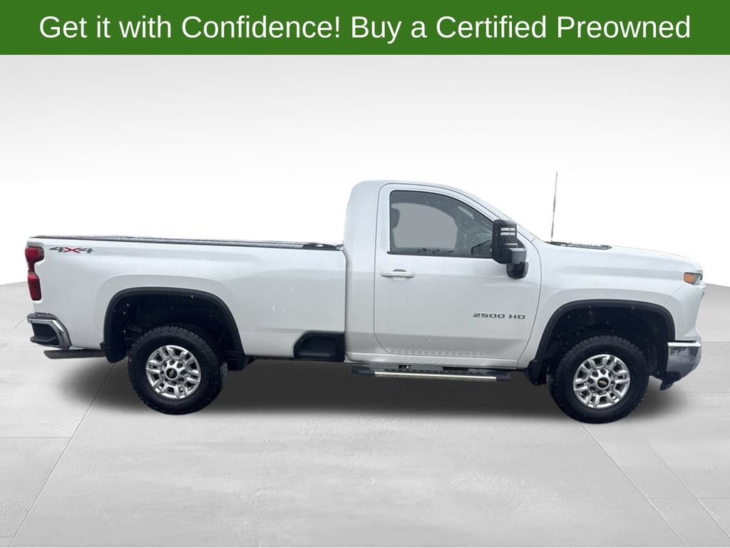 Used 2024 Chevrolet Silverado 2500 LT AWD/4WD image 2