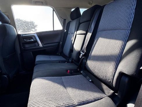 Used 2018 Toyota 4Runner SR5 image 12