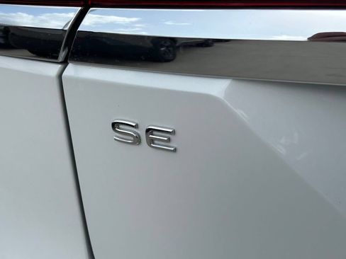 Used 2026 Volkswagen Atlas SE AWD/4WD image 12
