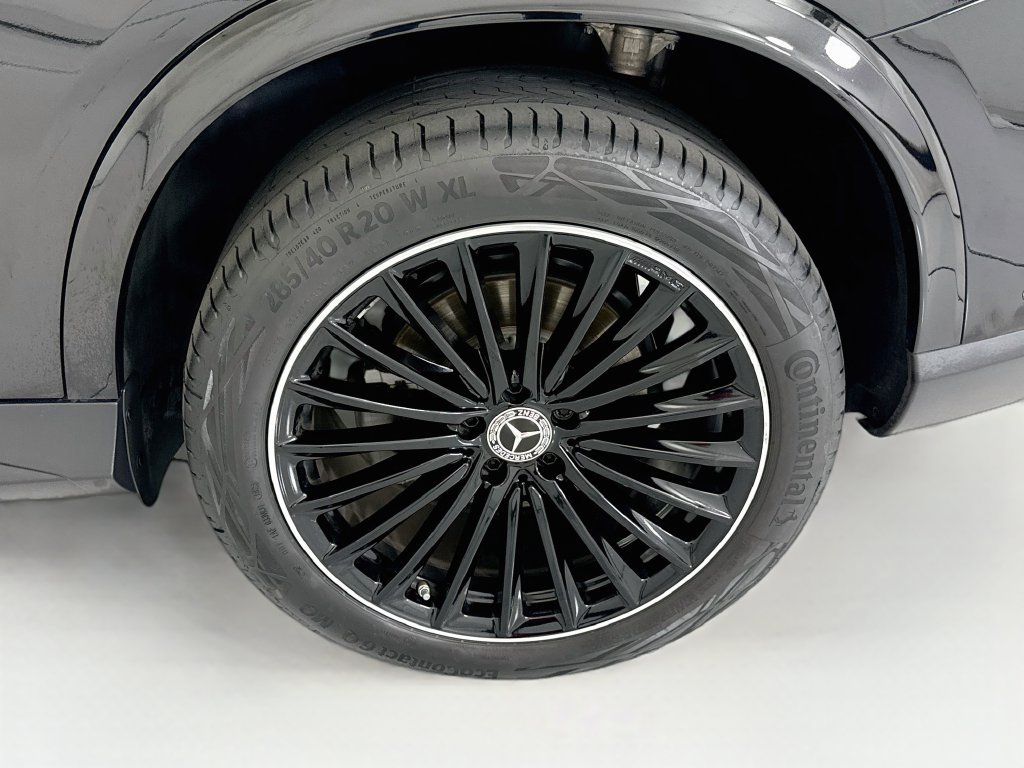 Certified 2026 Mercedes-Benz GLC 300 image 30