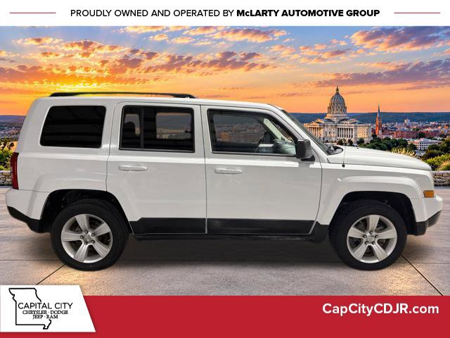 Used 2011 Jeep Patriot Latitude AWD/4WD image 2