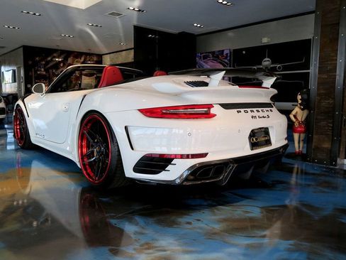 Used 2015 Porsche 911 Turbo S image 45