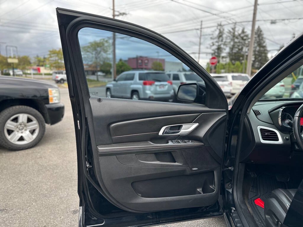 Used 2011 GMC Terrain SLT FWD image 11