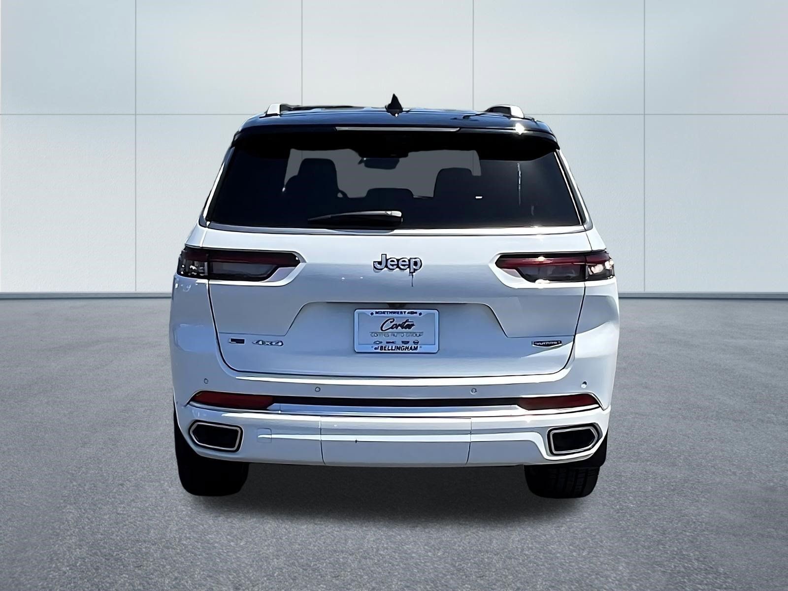 Used 2022 Jeep Grand Cherokee L Summit AWD/4WD image 5