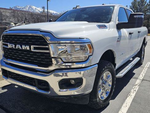 Used 2024 RAM 2500 Big Horn w/ Off Road Package AWD/4WD image 3