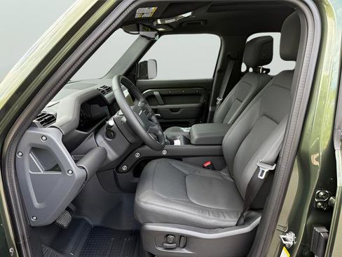 New 2026 Land Rover Defender 110 S image 19