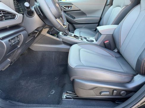 New 2026 Subaru Crosstrek 2.5i Limited w/ Crosstrek Mirror Package image 10