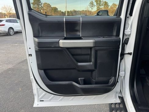 Used 2018 Ford F150 Raptor image 14