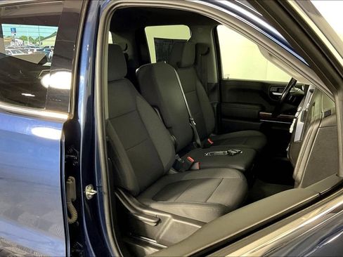Used 2022 GMC Sierra 1500 SLE image 10